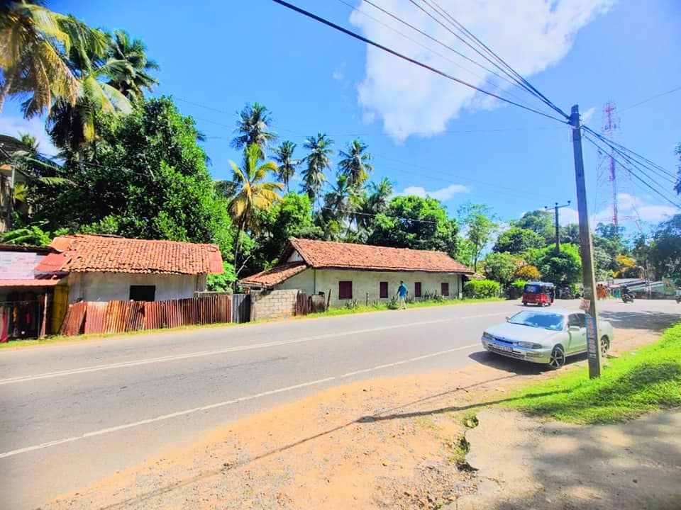 60P Land For Rent / Lease In Tangalle Town Facing Matara Tangalle Main Road.