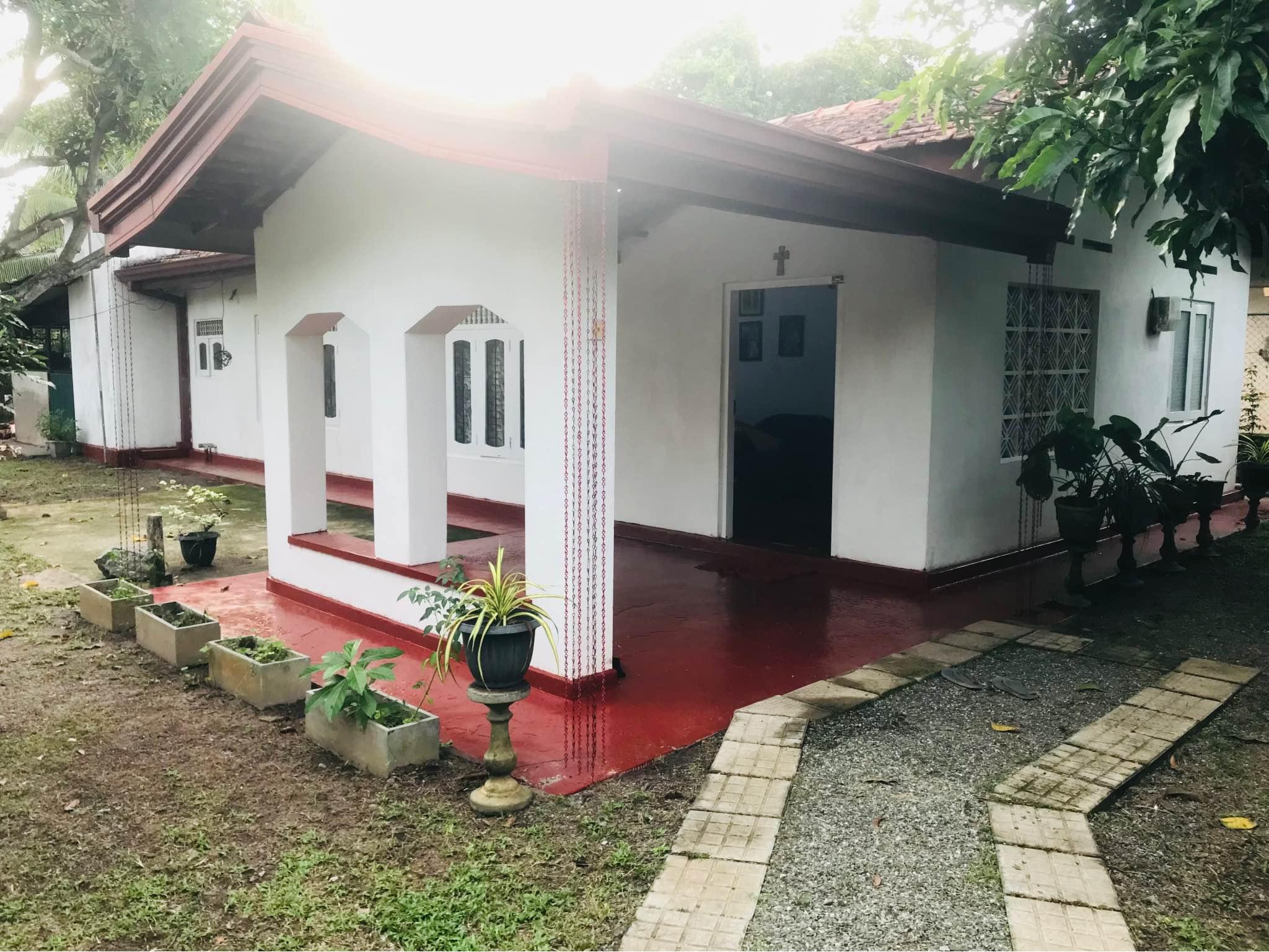 House for Sale near Pamunugama, Bopitiya (500m from St. Nikula Church)