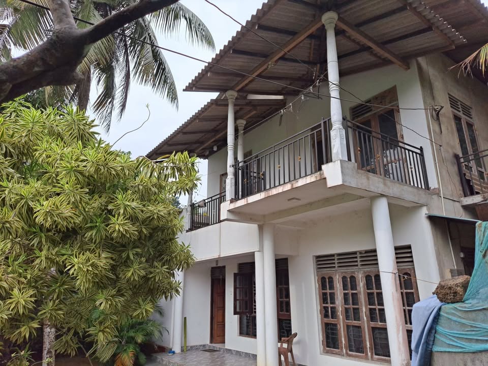 Two-Story House for Sale in Mirigama, Passayala