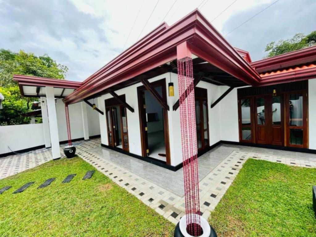 Brand New Single-Story House for Sale in Kaduwela, Nawagamuwa