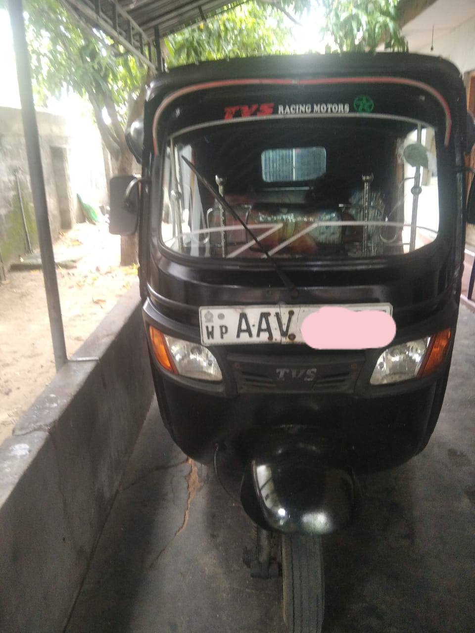 Three-Wheeler for Sale in Akkaraipattu