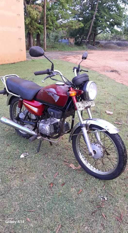 Bike for Sale in Jaffna